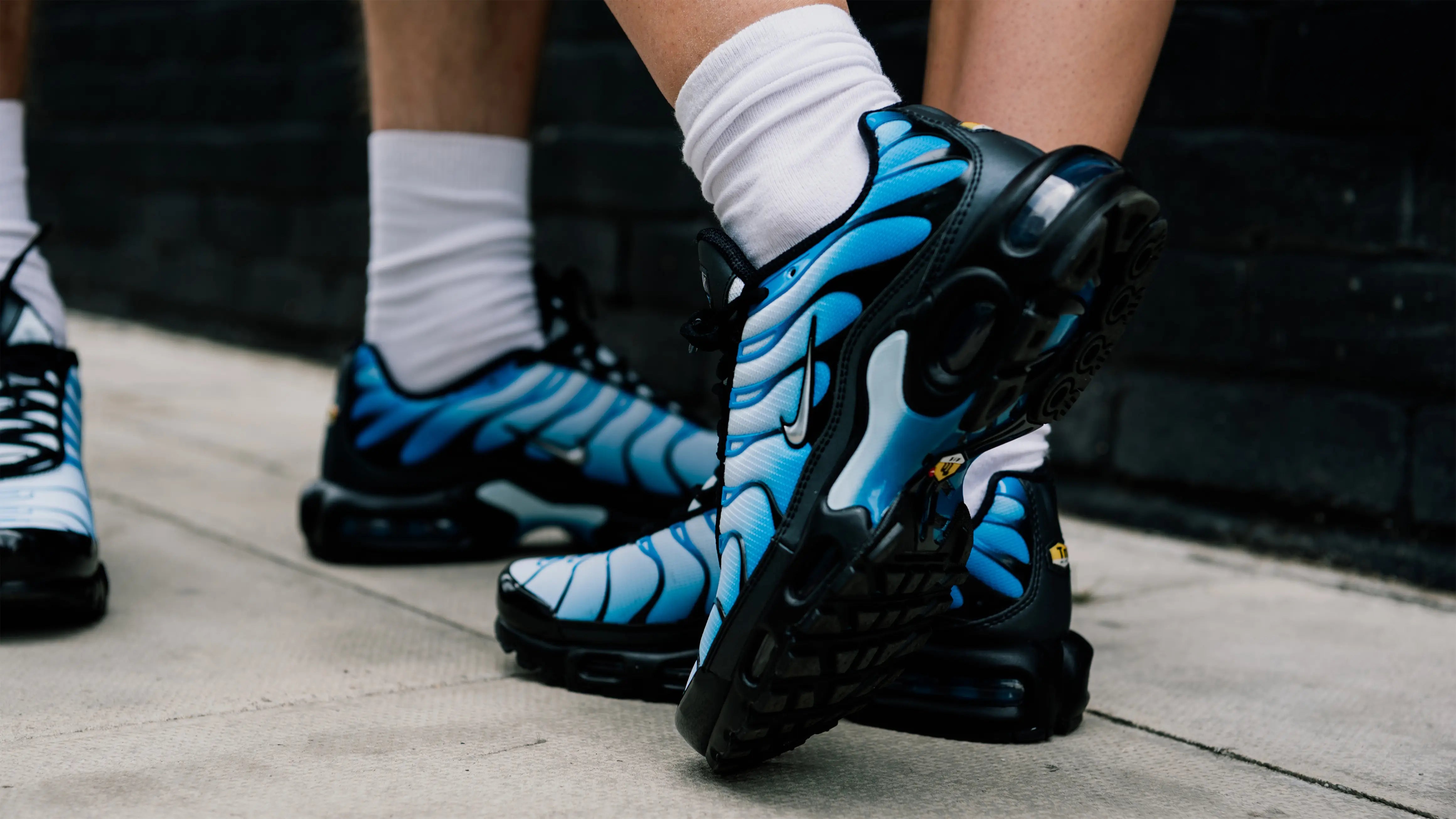 NIKE TN AIR MAX PLUS