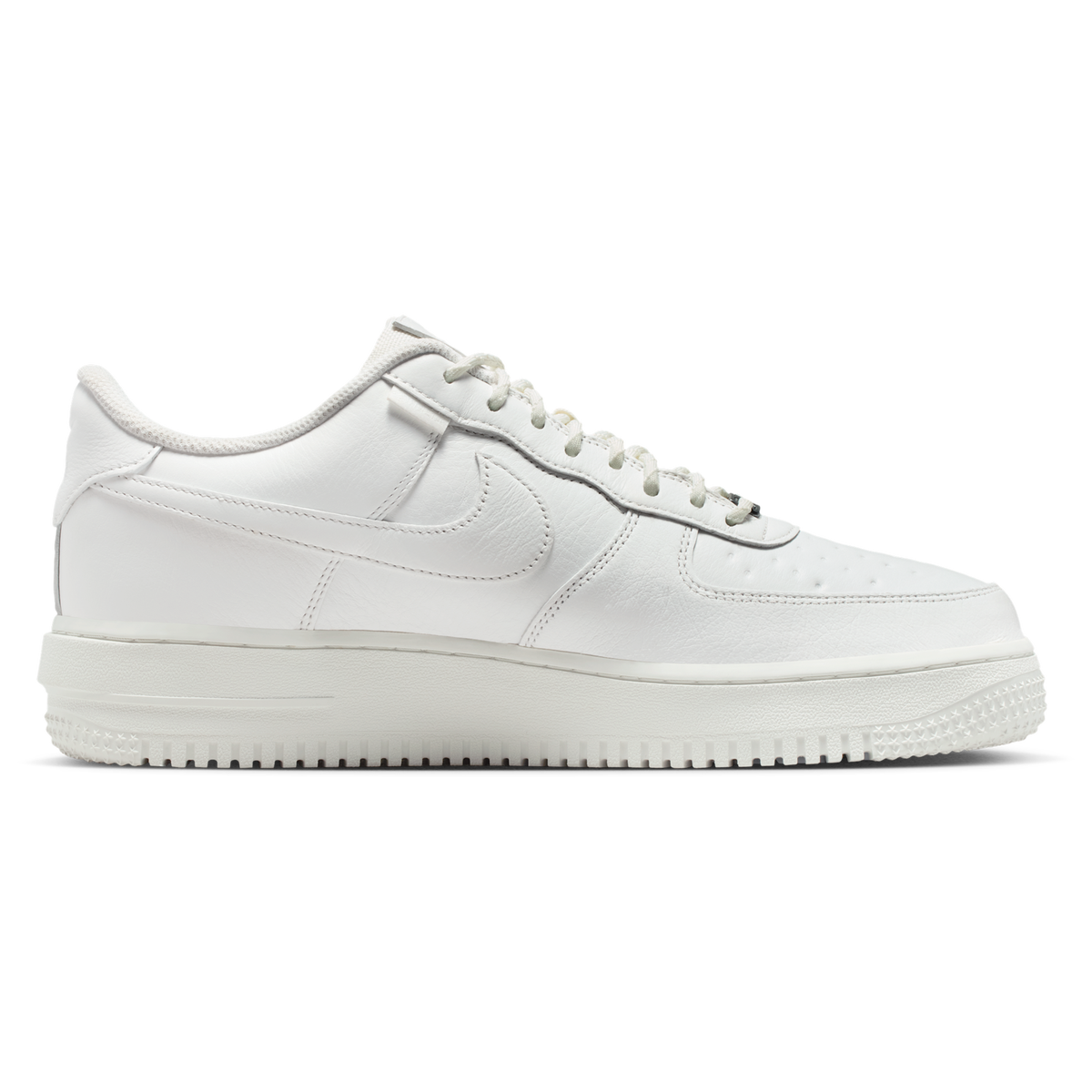 Nike Air Force Men's Trainers - White (HV5953-100)