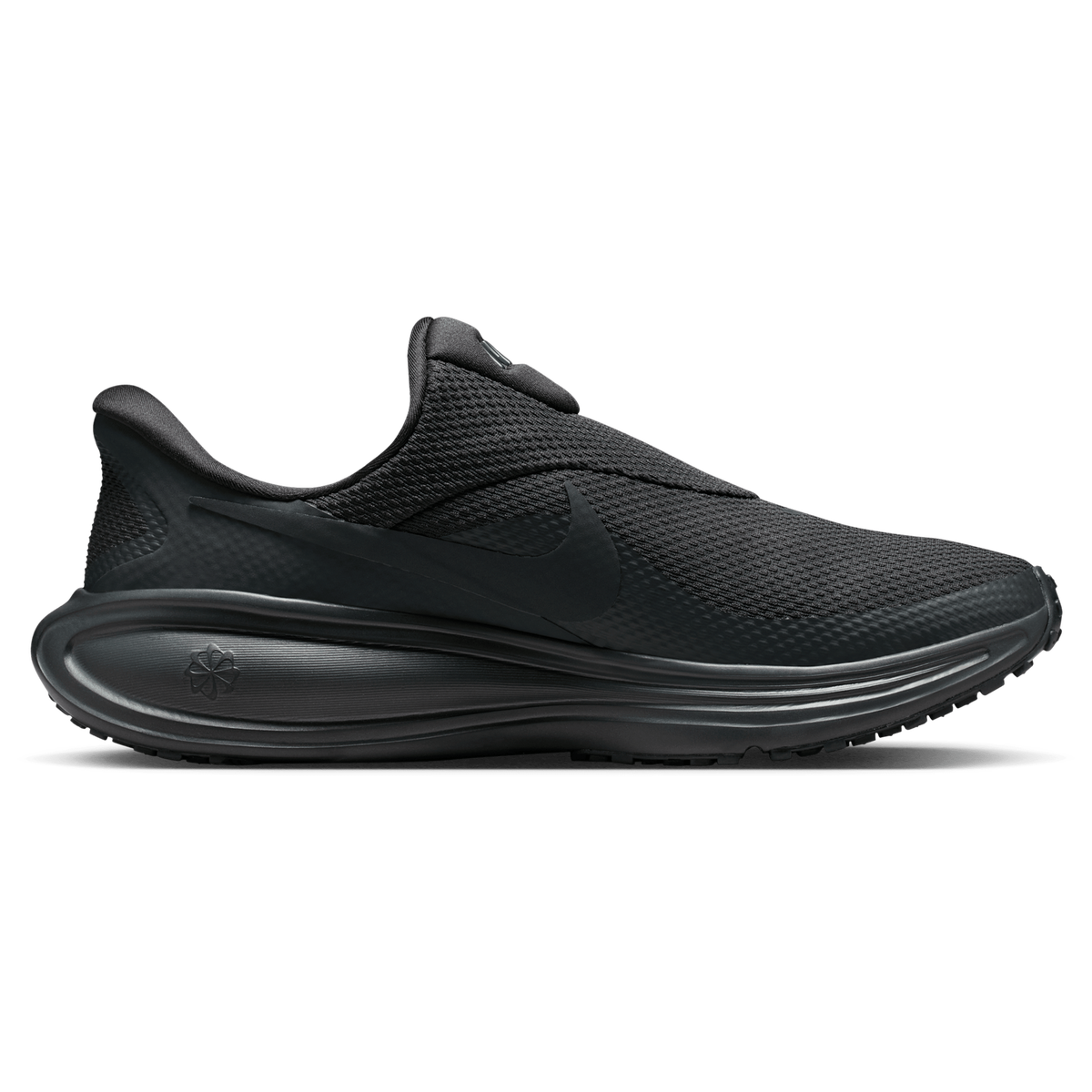 Nike Revolution 8 - Black