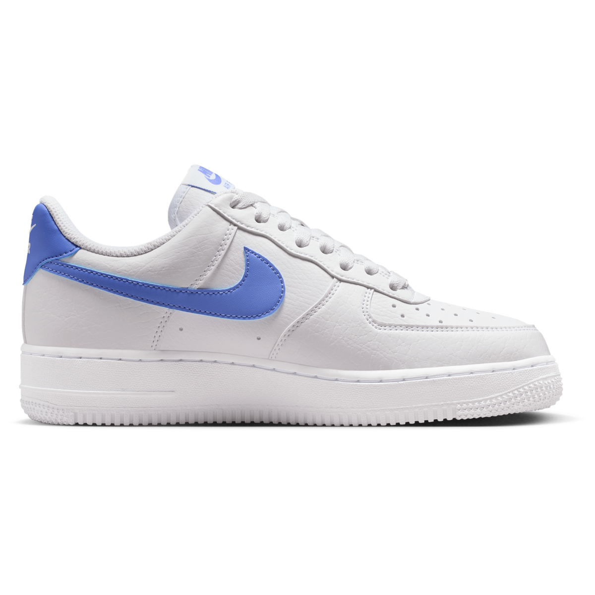 Nike Air Force Women's Trainers - White (DC9486-116)