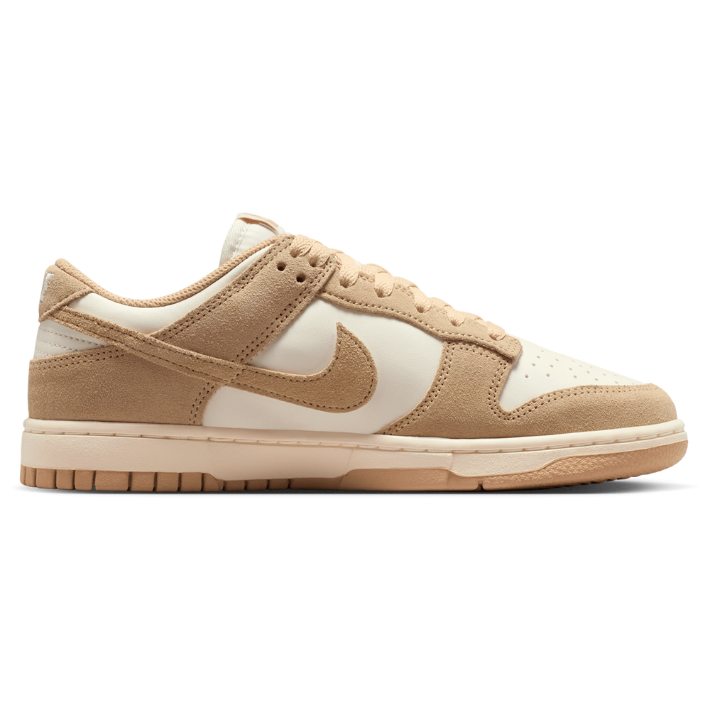 Nike Dunk Low Next Nature Women's Trainers - White