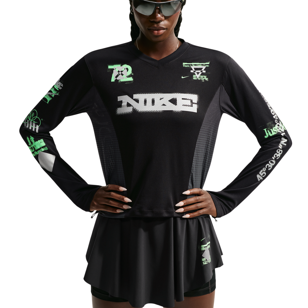 Nike Swift Long-sleeve Women's Track Top - Black