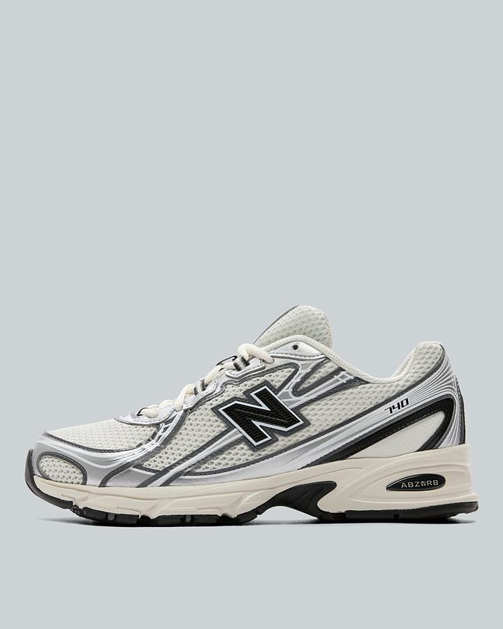 New Balance Men's 740 Trainer - Sea Salt/Black