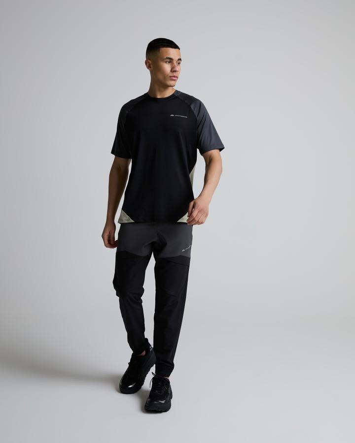 Monterrain Men's Vault T-Shirt - Black/Urban Charcoal/Ancient Pewter/Blaze