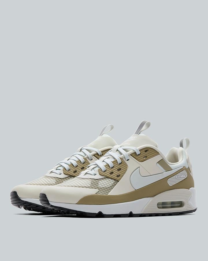 Nike Men's Air Max 90 Trainer - Light Bone/Neutral Olive/Black/Off White