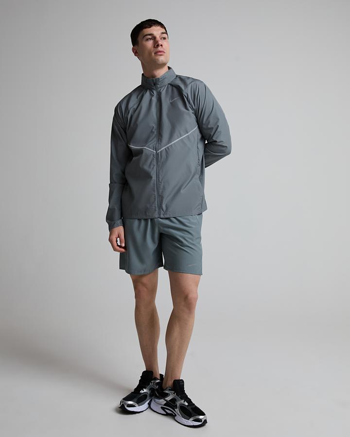 Nike Men's Dri-FIT Miler 7 Inch Unlined Short - Smoke Grey/Iron Grey/Reflective Silver