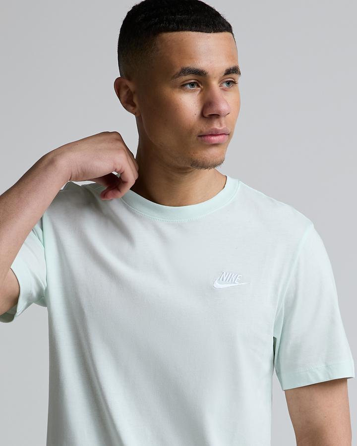 Nike Men's Club T-Shirt - Barely Green