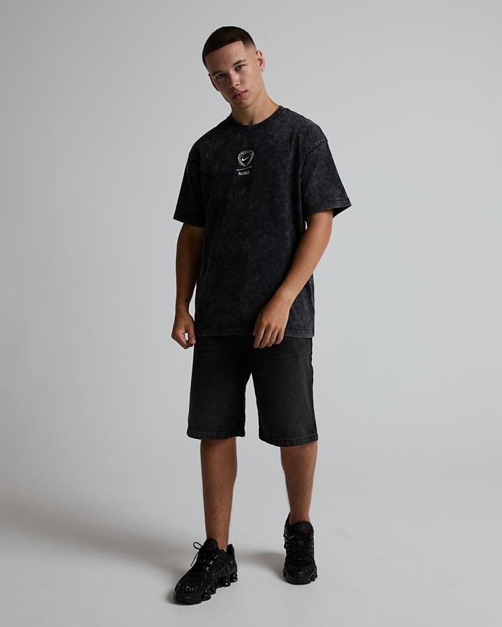 Nike Men's SB Mad 90 No Mercy 'Hypervenom' T-Shirt - Black/White