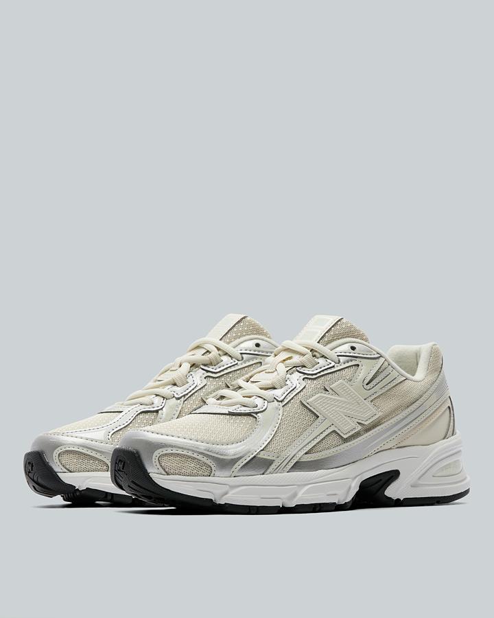 New Balance Junior 740 Trainers - Turtledove Linen