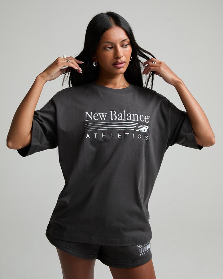New Balance Women's Trackside Oversized T-Shirt - Black Cement