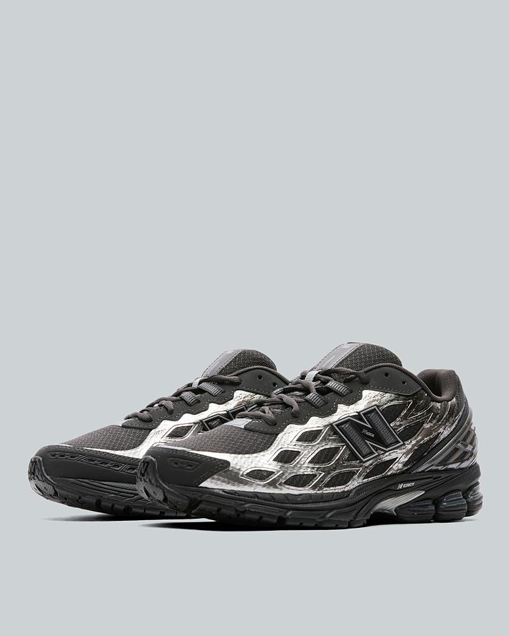 New Balance Men's 1906W Trainer - Grey Cement/Silver Metallic