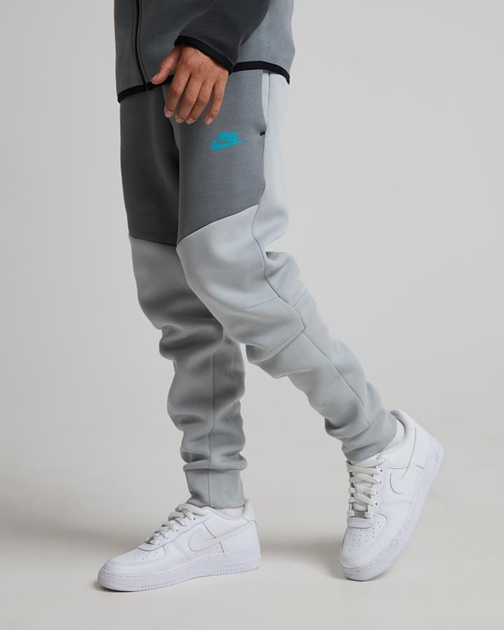 Nike Junior Tech Fleece Jogger - Wolf Grey Smoke Grey