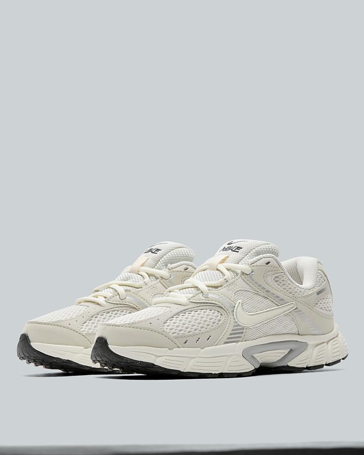 Nike Junior V5 RNR Trainers - Phantom Sail Light Bone Smoke Grey