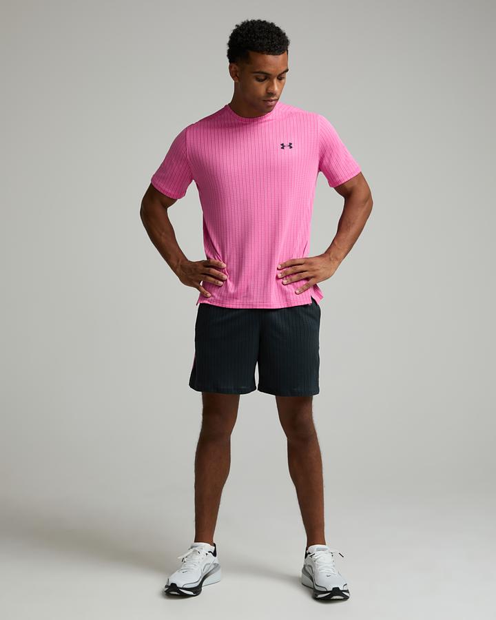 Under Armour Men's Tech Vent 7 Inch Jacquard Short - Ultimate Black/Pink Frenzy
