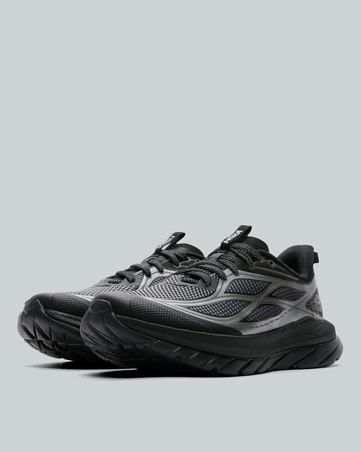 HOKA Men's Mach Remastered Trainer - Black/Steel Silver/Black