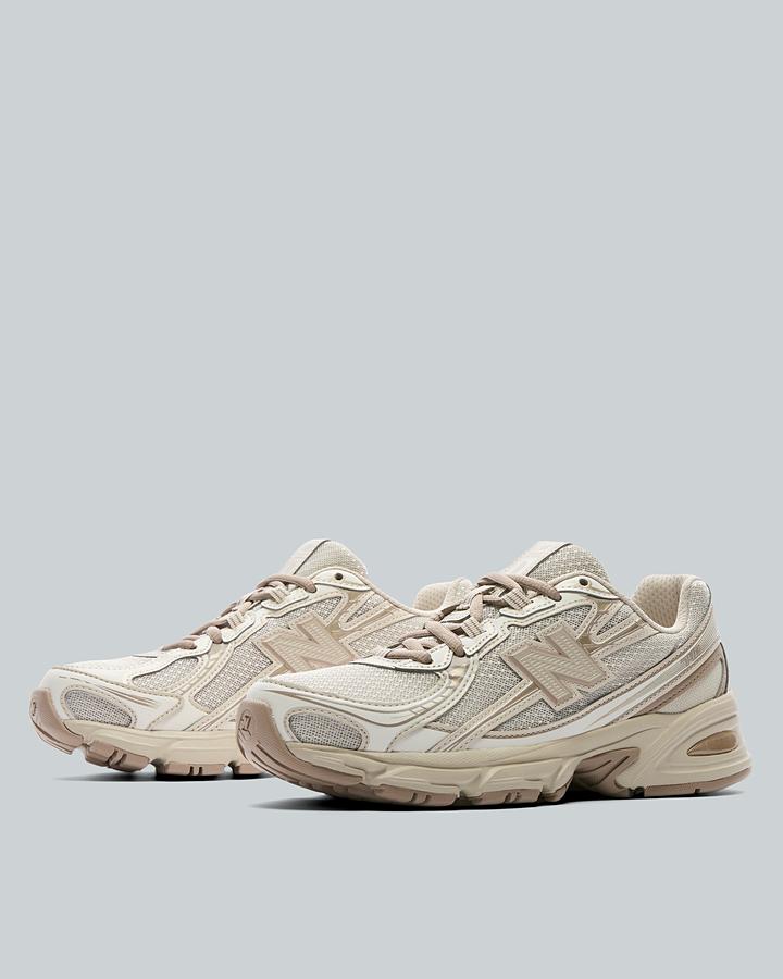 New Balance Women's 740 Trainer - Mushroom/Timberwolf