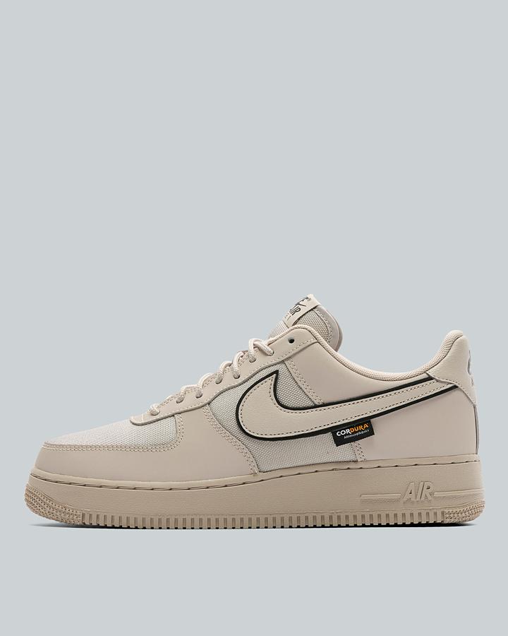 Nike Men's Air Force 1 '07 LV8 Cordura Trainer - Cream/Black