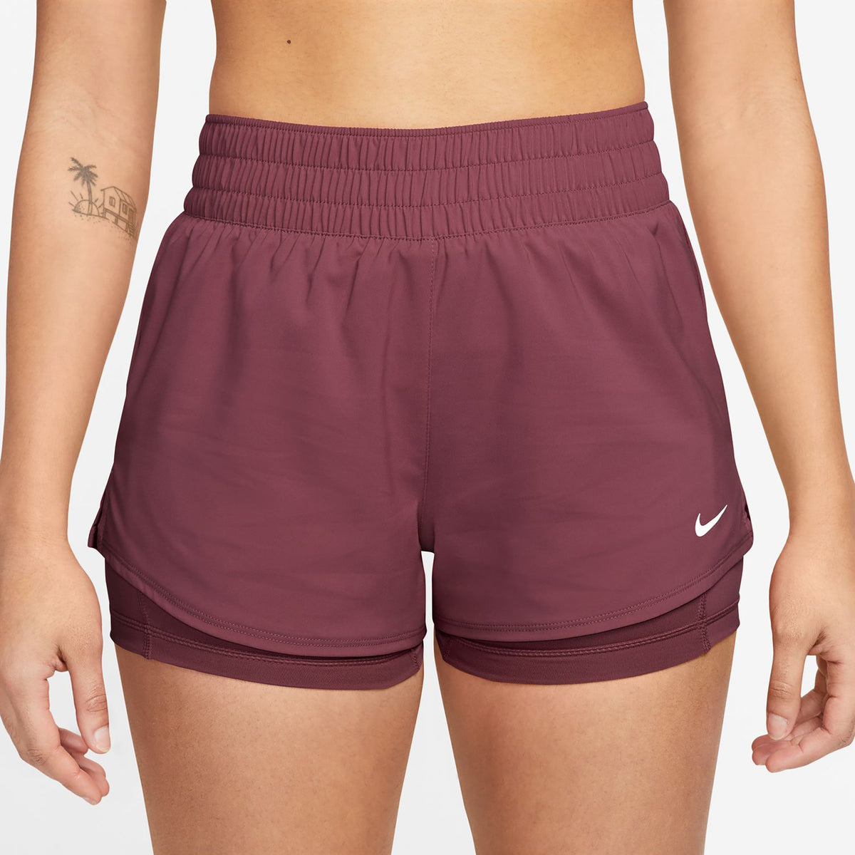 Nike Dri-FIT One Mid Rise 2in1 3in Women's Shorts - Mauve