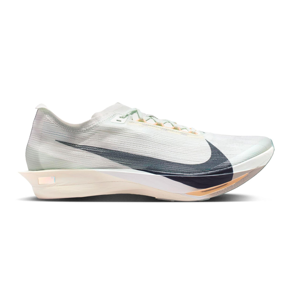 Nike Streakfly 2 Competition running shoe Light green/apricot