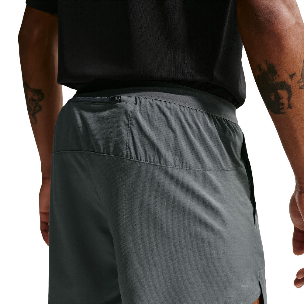 Nike Dri-FIT Stride 5 Inch Brief-Lined Men's Shorts - Smoke Grey/Reflective Silver