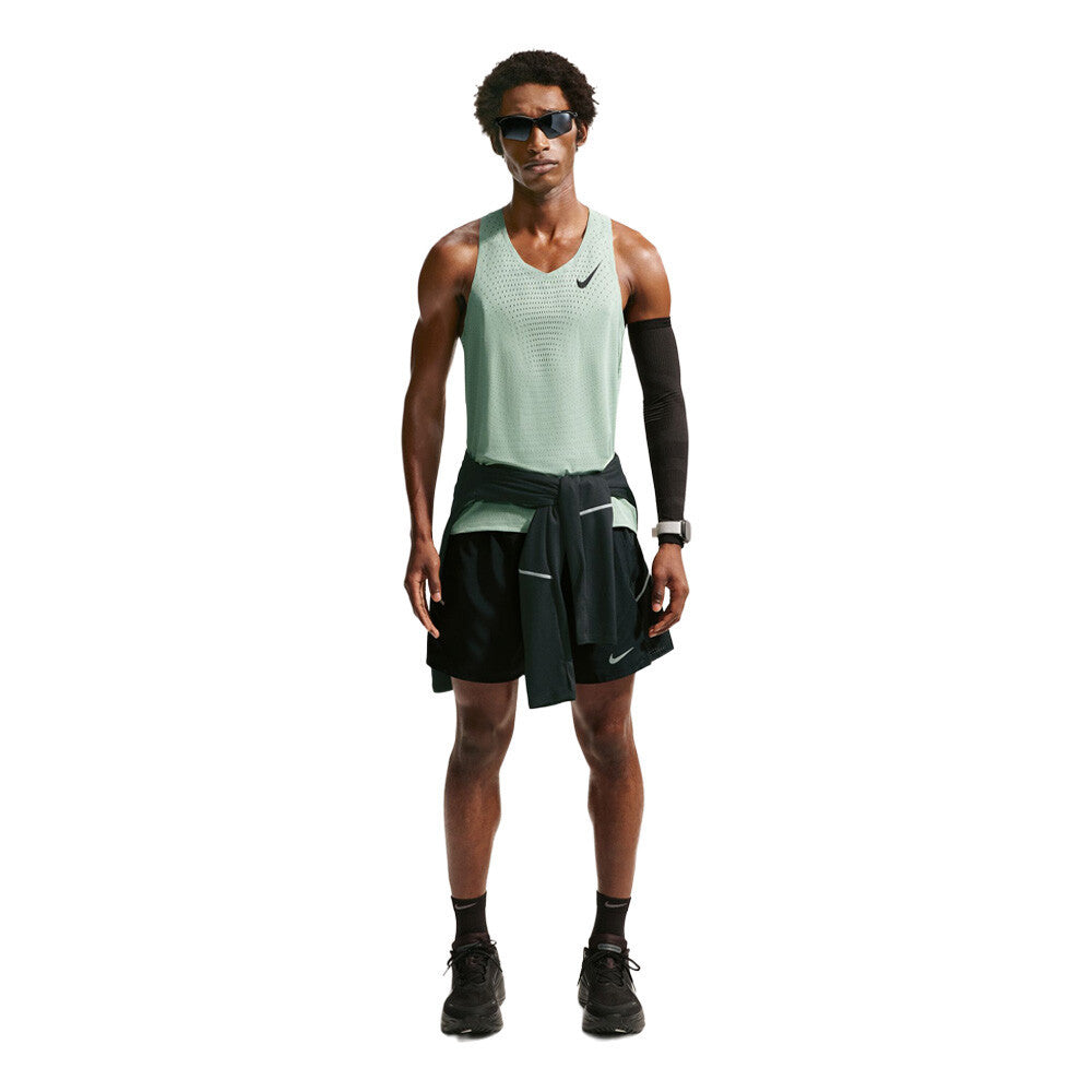 Nike Dri-FIT ADV Aeroswift Men's Running Vest - Steam/Black