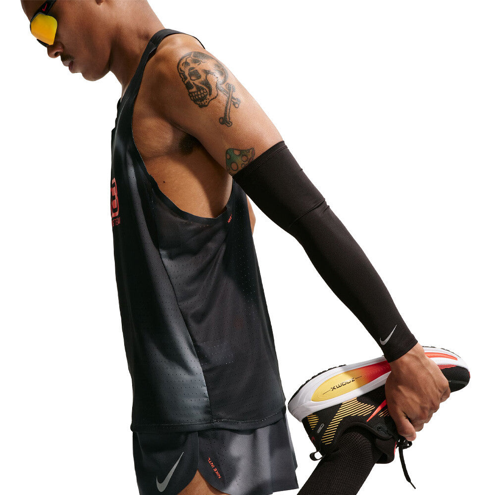 Nike Dri-FIT ADV AeroSwift 2 Inch Brief Lined Men's Running Shorts - Black/Dark Smoke Grey/Bright Crimson