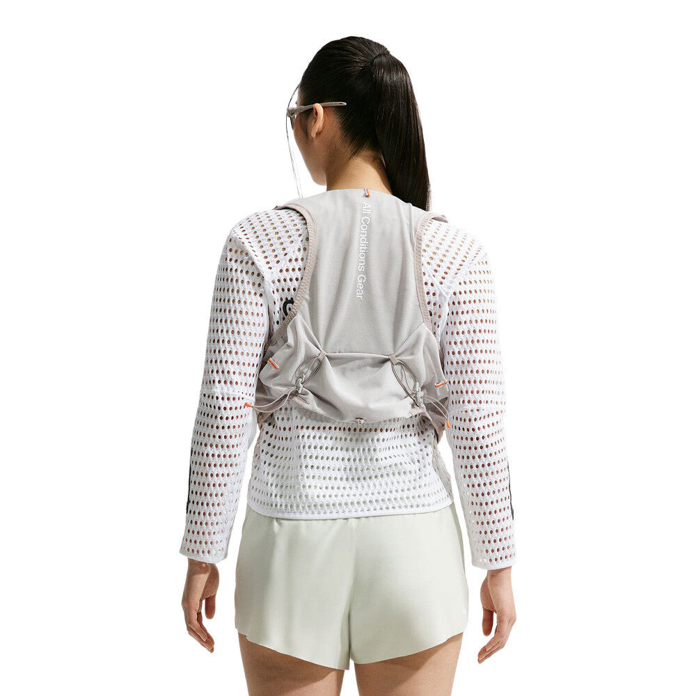 Nike ACG Radical AirFlow Women's Running Top - White/Anthracite