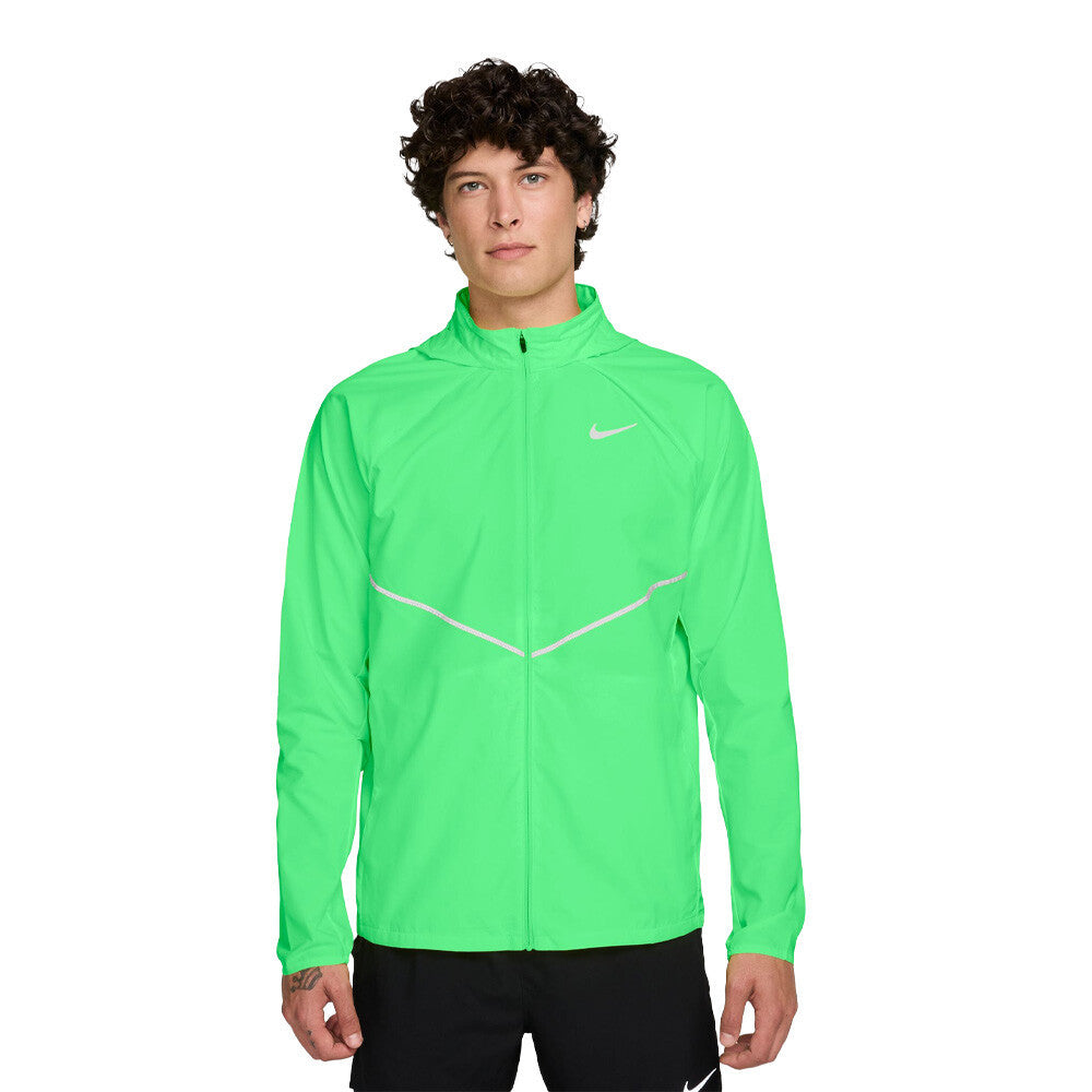 Nike Miler Repel UV Hooded Men's Running Jacket - Illusion Green/Illusion Green