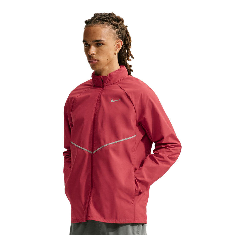 Nike Miler Repel UV Hooded Men's Running Jacket - Tough Red/Tough Red/Reflective Silver