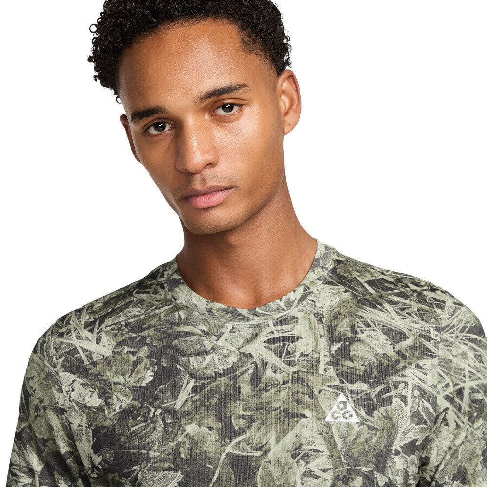 Nike ACG Dri-FIT Men's Trail Running T-Shirt - Sail