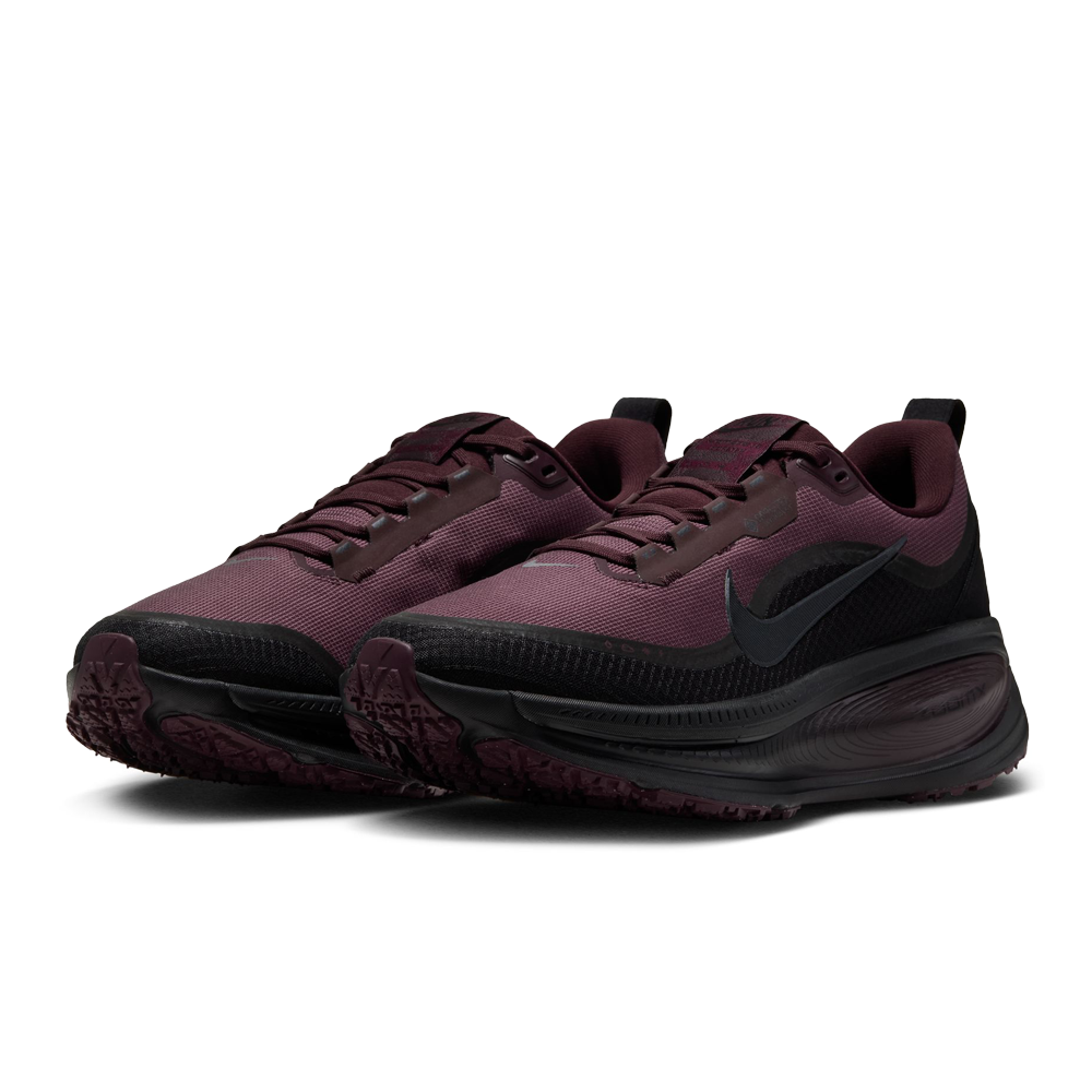 Nike Vomero 18 GORE-TEX Men's Running Shoes - Burgundy Crush/Black