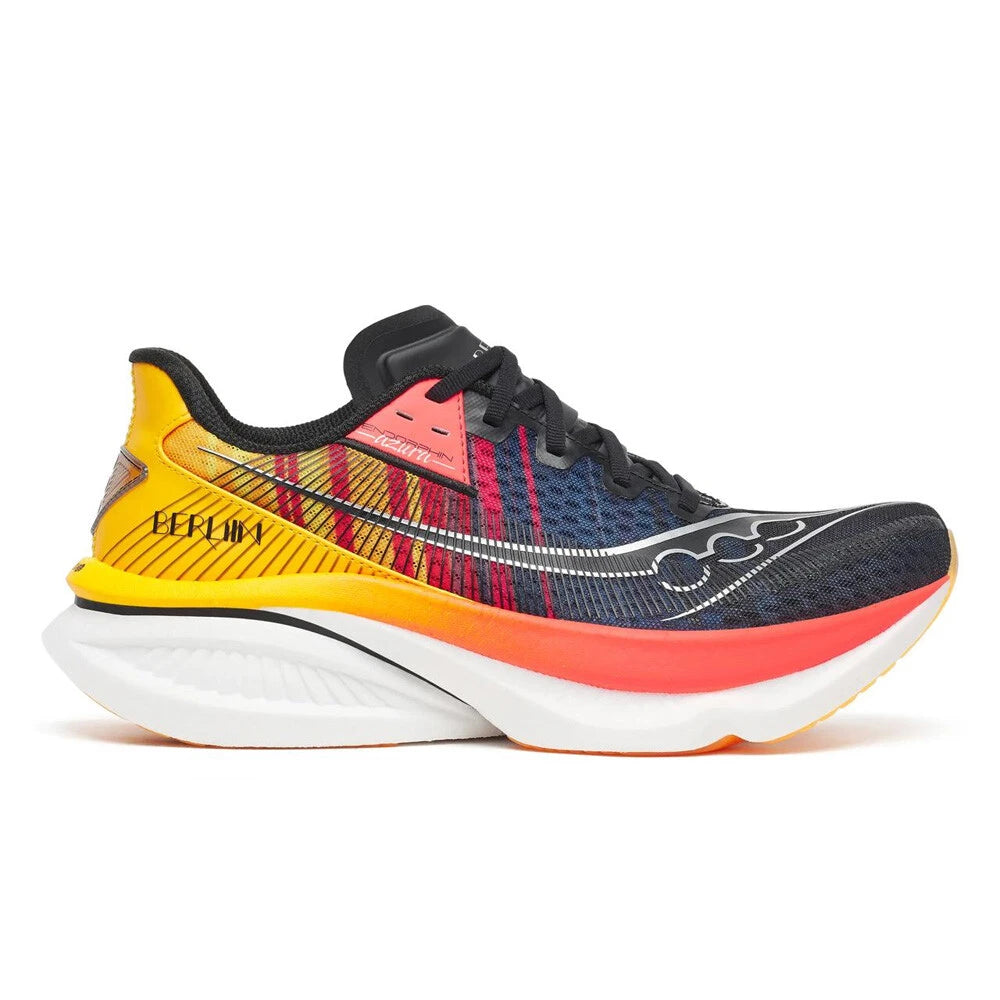 Saucony Endorphin Azura Men's Running Shoes - Black/Fusion