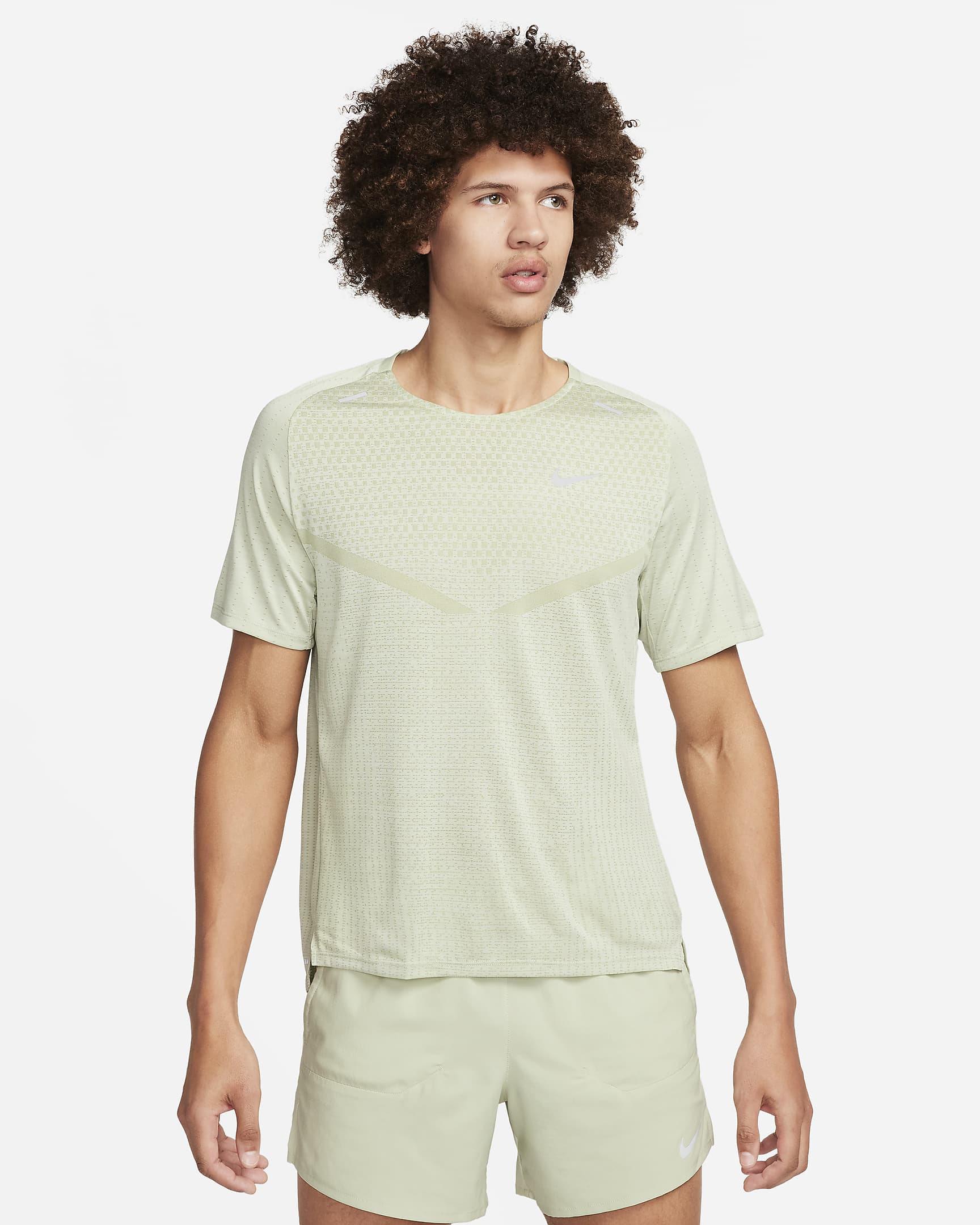 NIKE TECH KNIT T SHIRT - OLIVE AURA / HEATHER