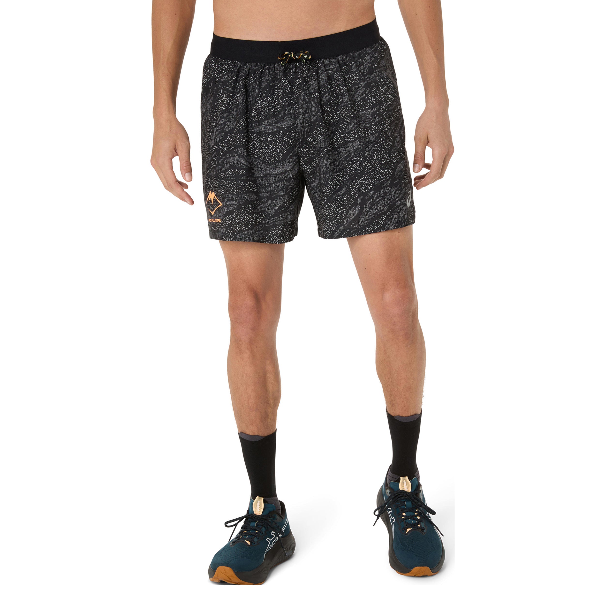 ASICS Fujitrail AOP 5in Running Shorts Men - Black