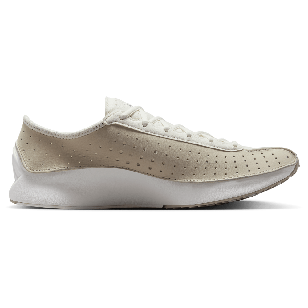 Nike Air Superfly Women's Running Shoes - White (Mesh & Synthetic)