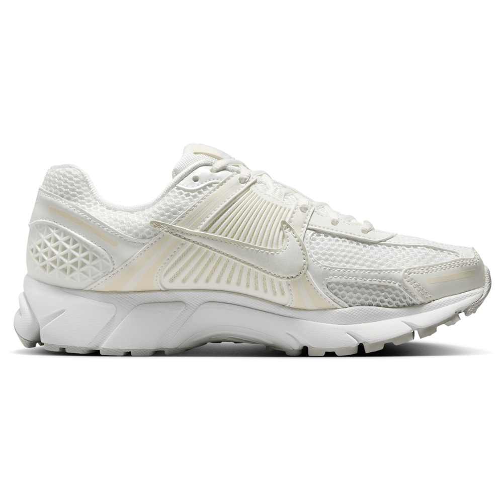Nike Zoom Vomero 5 Women's Trainers - White