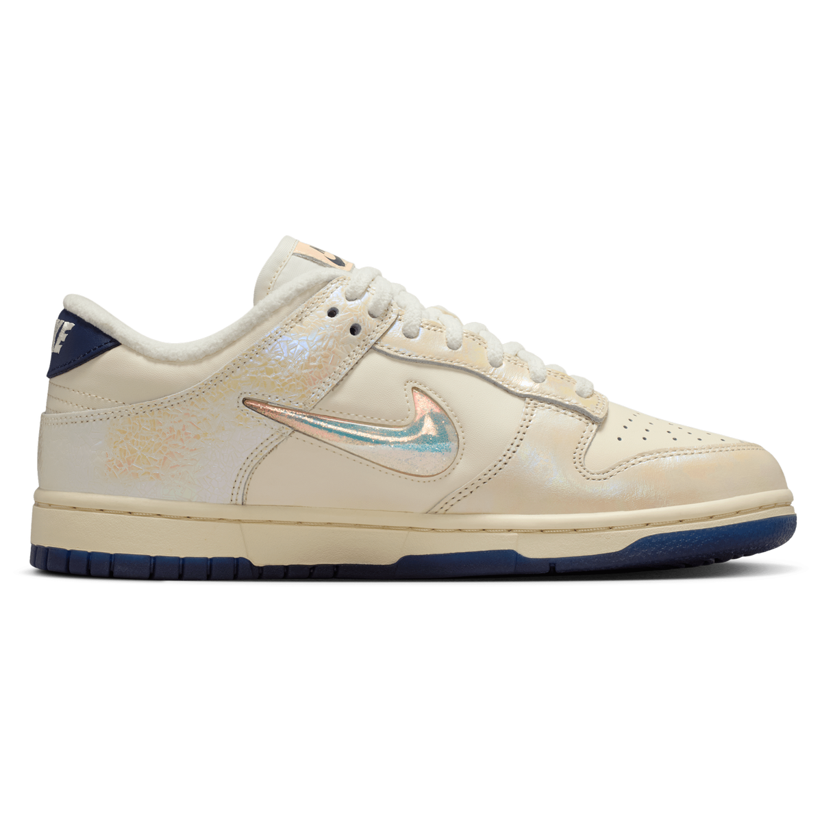 Nike Dunk Women's Trainers - White (IM6571-027)