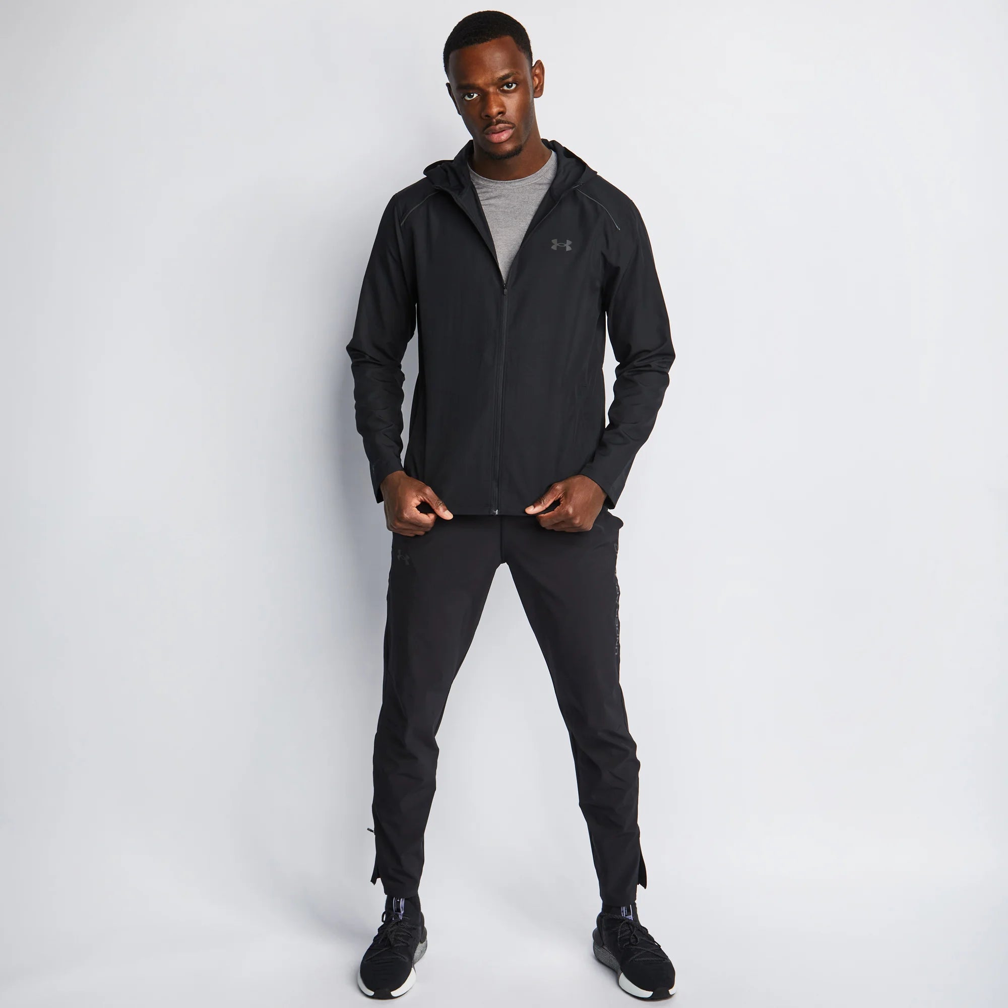 UNDER ARMOUR LAUNCH TRACKSUIT - BLACK