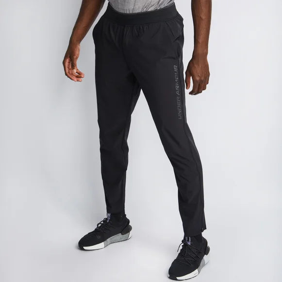 UNDER ARMOUR LAUNCH TRACKSUIT - BLACK