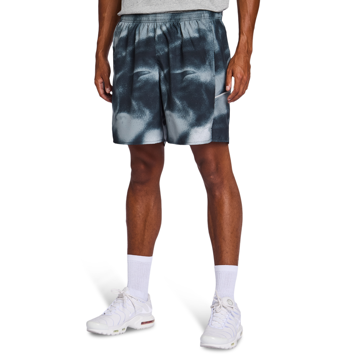 Nike Men's Dri-FIT Miler 7 Inch Unlined Short - Black