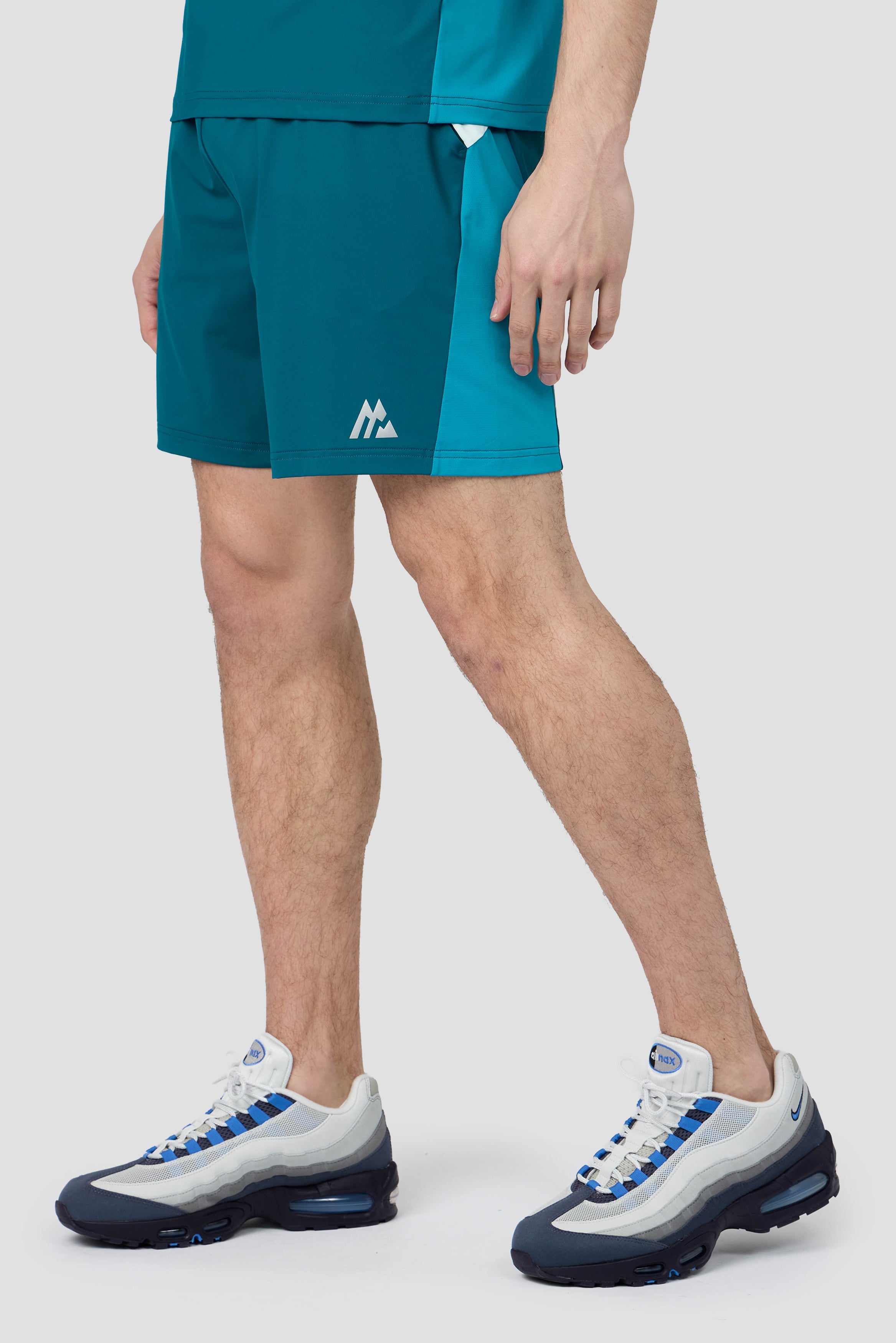 Montirex Strive Short Teal, Blue, Green
