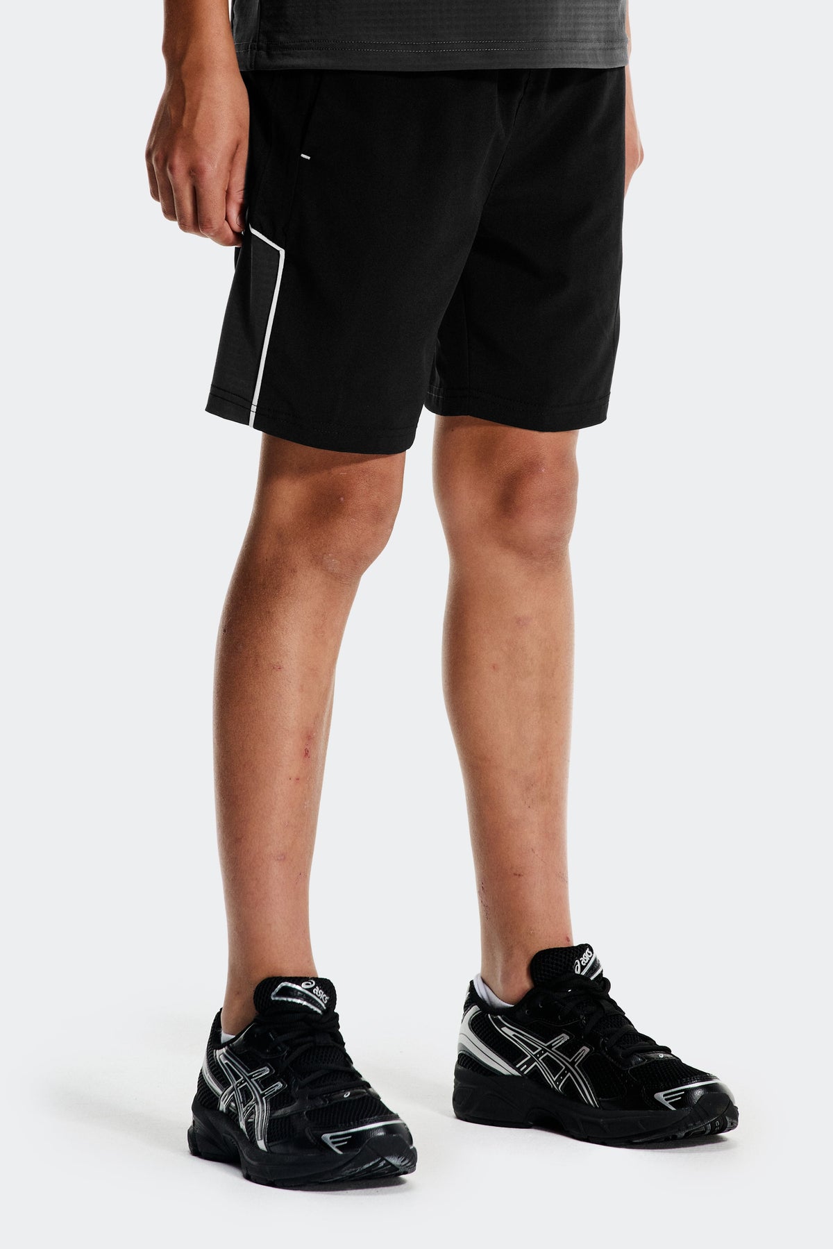 Montirex Junior Chroma Short - Black Asphalt Light Smoke Grey