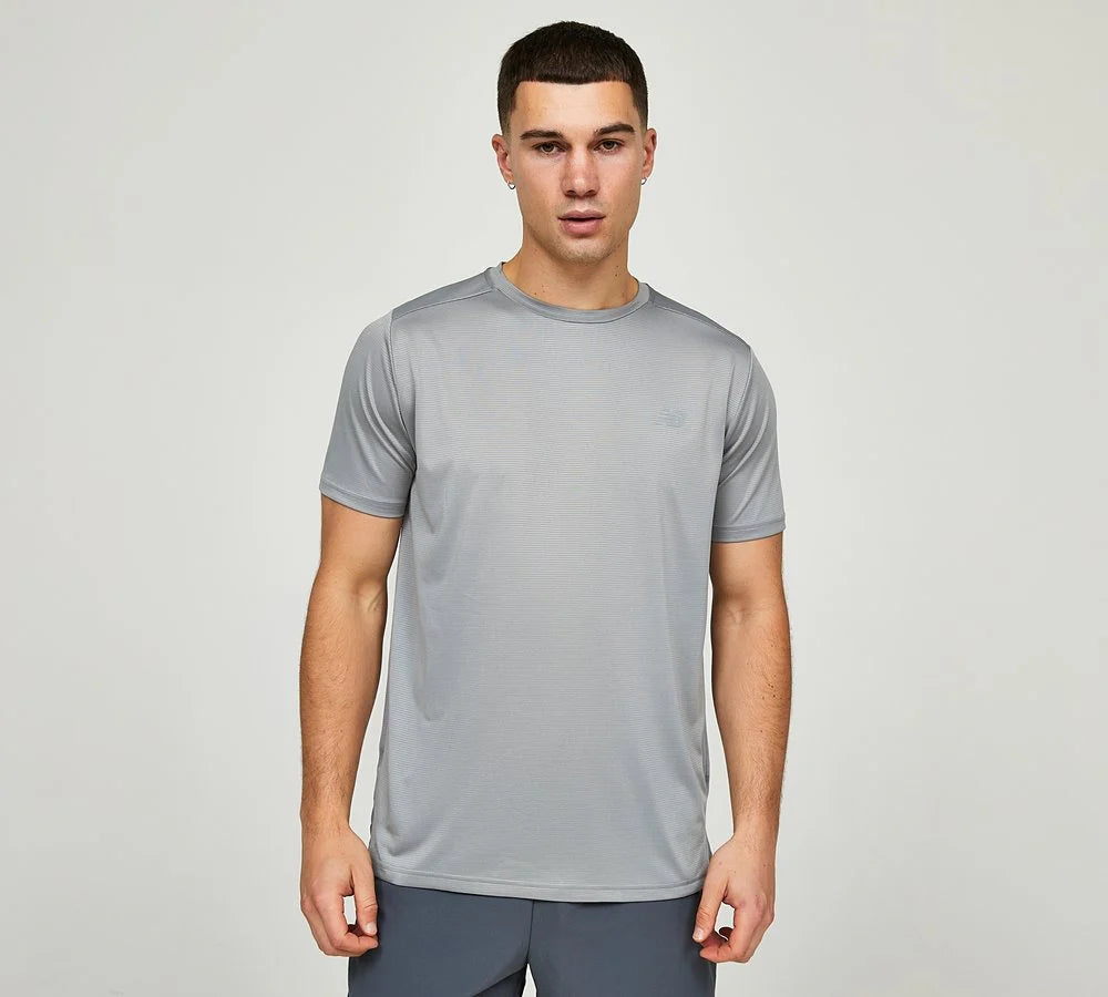 NEW BALANCE ESSENTIAL RUN T SHIRT - GREY