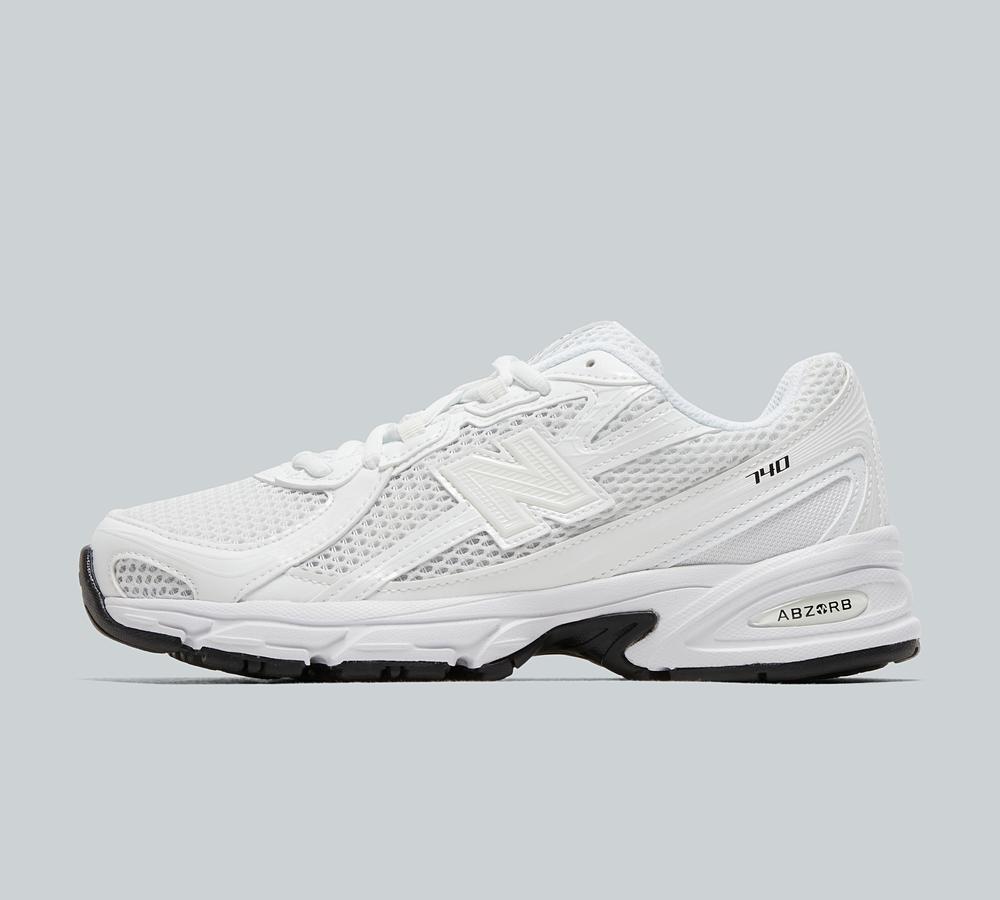 New Balance Women's 740 Trainer - White
