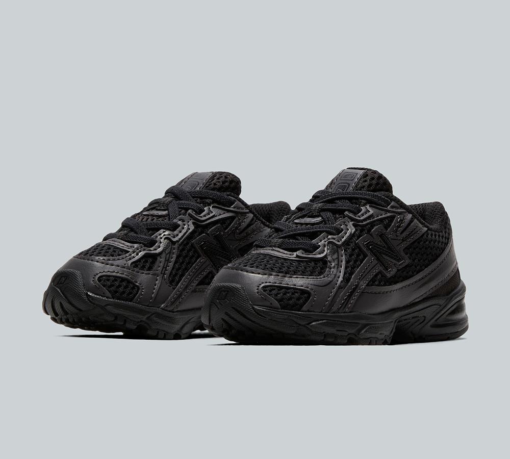 New Balance Baby 740 Trainers - Black Cement