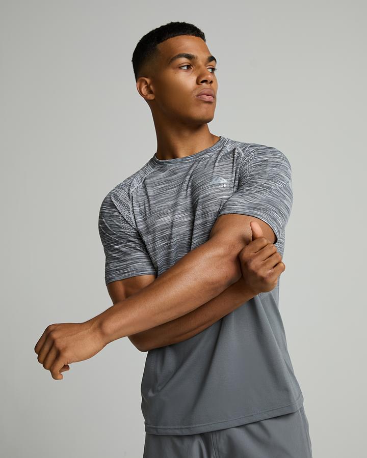 Trailberg Men's Arc Seamless 2.0 T-Shirt - Grey (4129486)