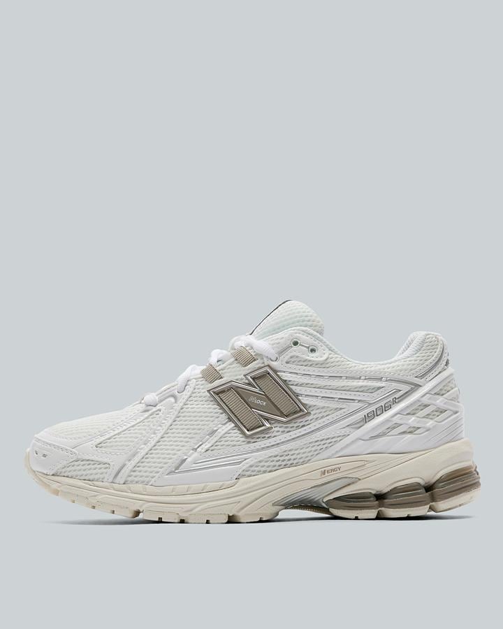 New Balance Women's 1906R Trainer - Nb 103 White/Arid Stone