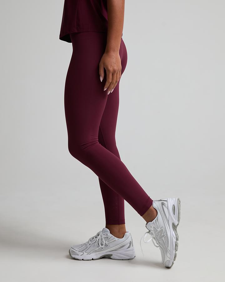 Trailberg Women's Sculpt Core Legging - Deep Claret