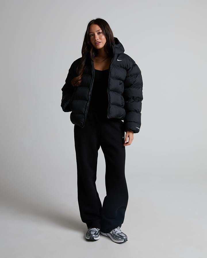 Nike Women's Therma Fit Synthetic Classic Jacket - Black/Sail
