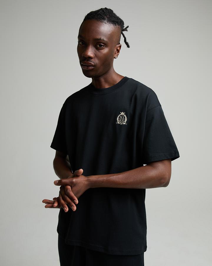 Nike Men's Country Club LSE T-Shirt - Black